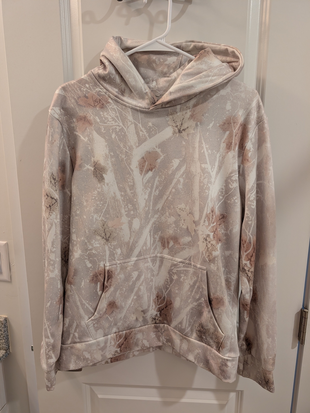 Unbranded Leaf/Camo Print Sweatshirt